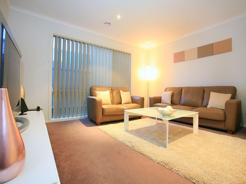 12 Arkley Close, Skye VIC 3977