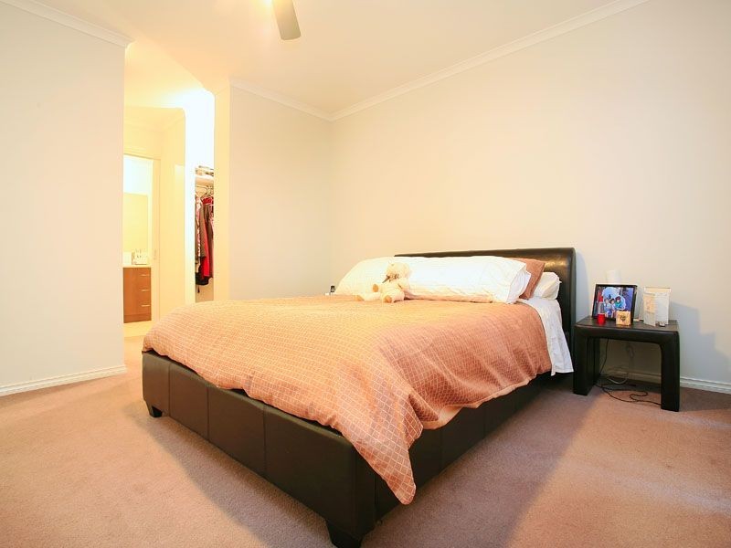 12 Arkley Close, Skye VIC 3977