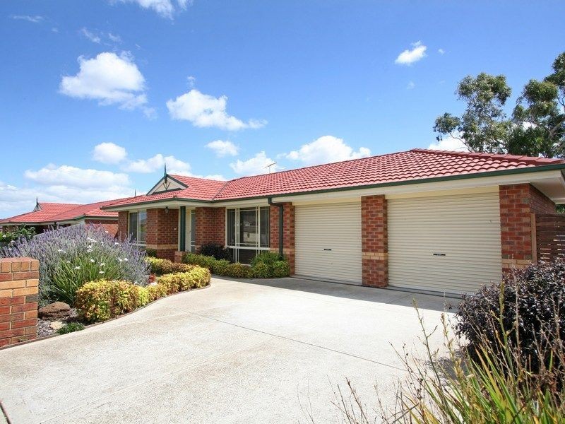 7 Wesley Close, Skye VIC 3977