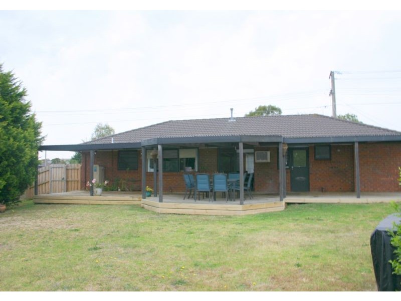 19 Pardalote Avenue, Carrum Downs VIC 3201