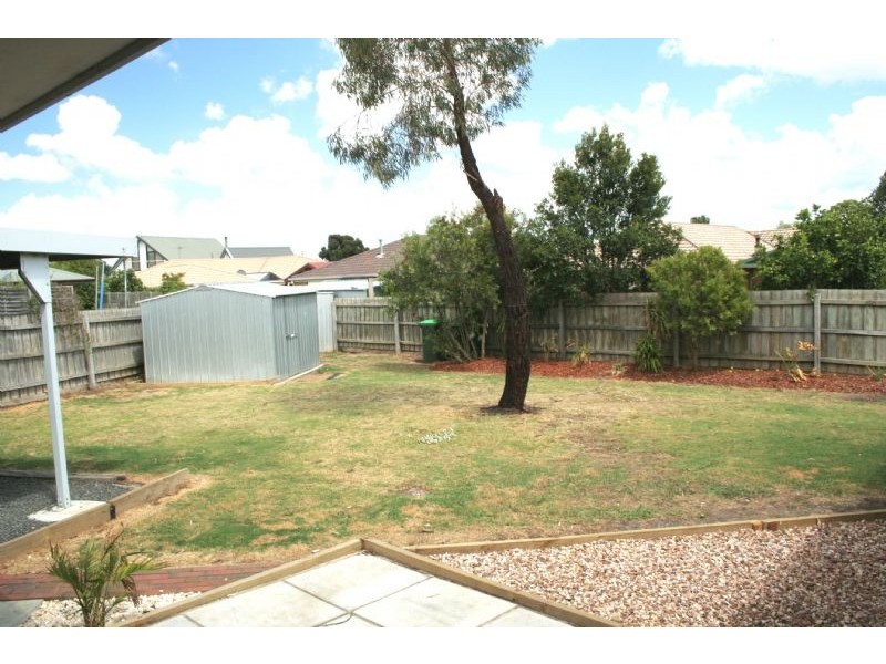 2 Tandarra Court, Carrum Downs VIC 3201