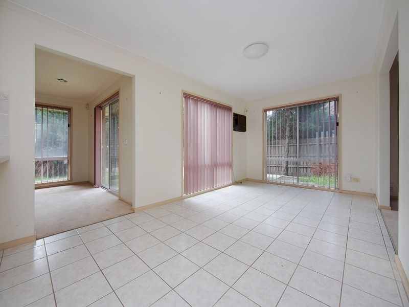 11 Pinewood Drive, Carrum Downs VIC 3201