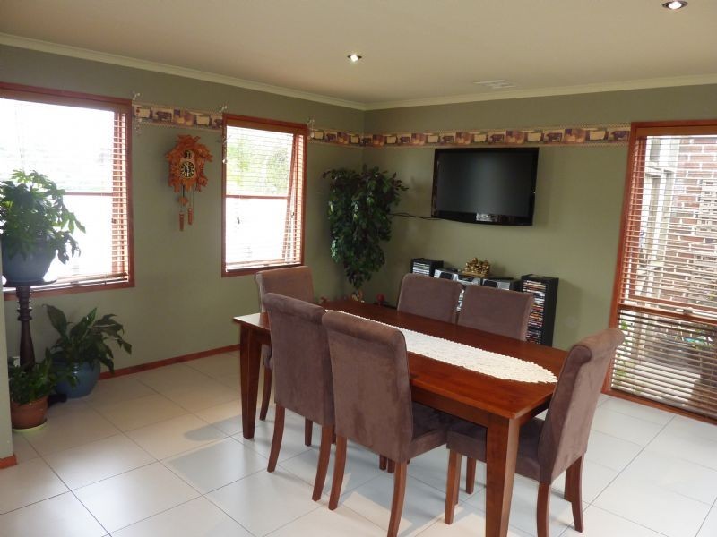 2 Lavender Lane, Carrum Downs VIC 3201