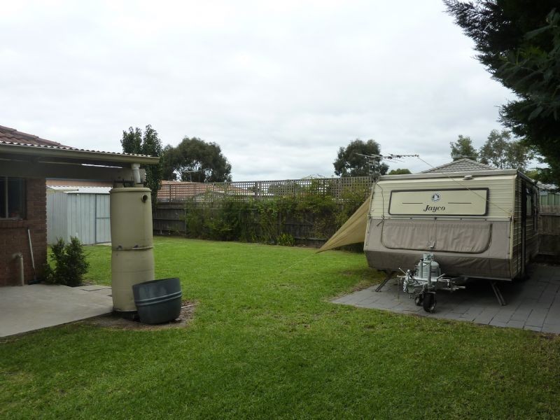 4 Capella Place, Carrum Downs VIC 3201