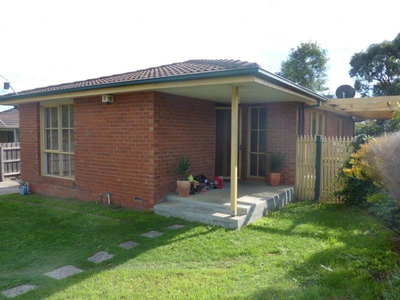 5 Darnley Drive, Skye VIC 3977