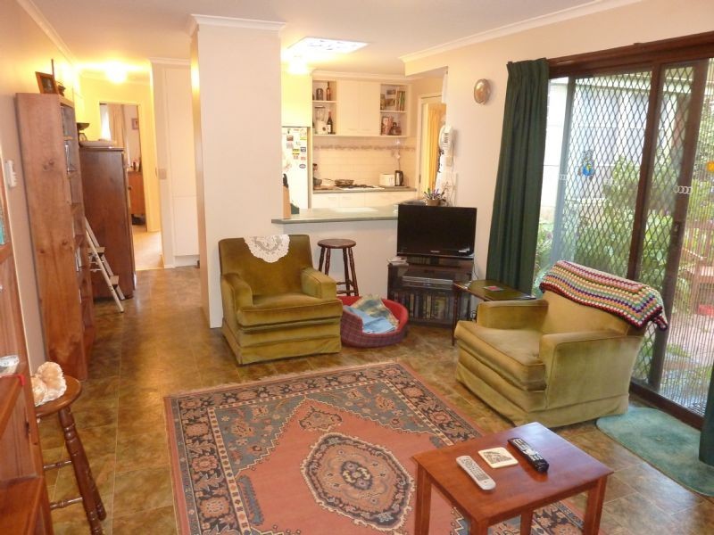 2 Village Close, Carrum Downs VIC 3201