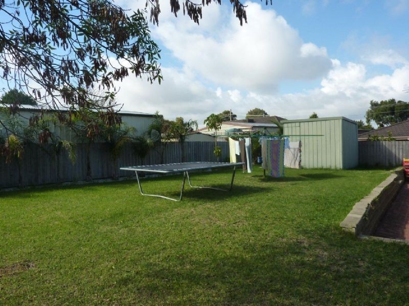 84 Greenwood Drive, Carrum Downs VIC 3201