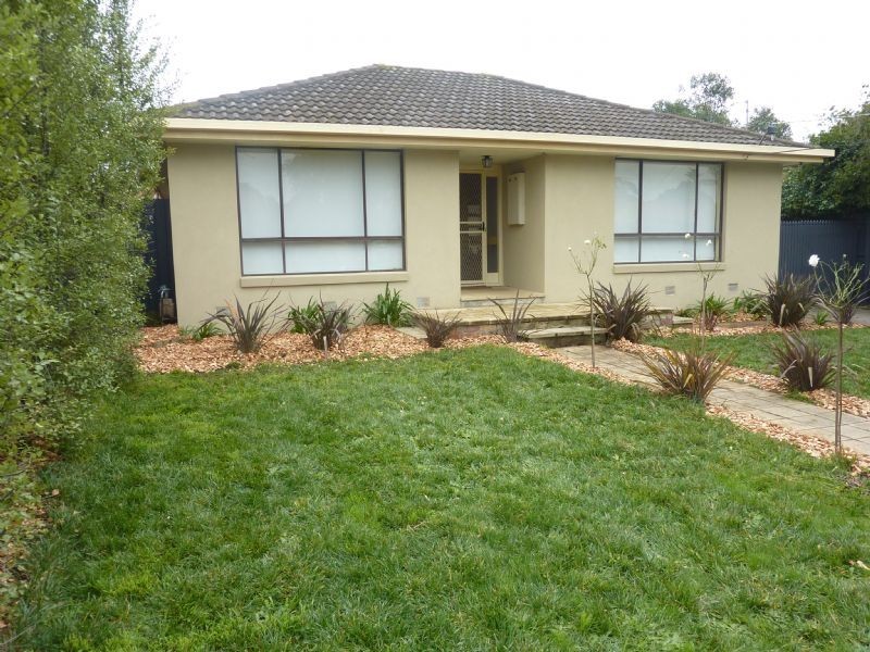 85 Paddington Ave, Carrum Downs VIC 3201