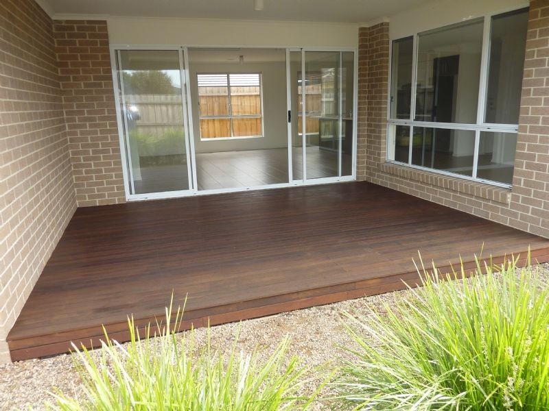 1 Trafford Road, Carrum Downs VIC 3201