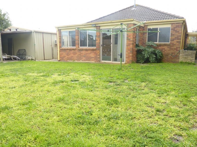 30 Arcadia Street, Carrum Downs VIC 3201
