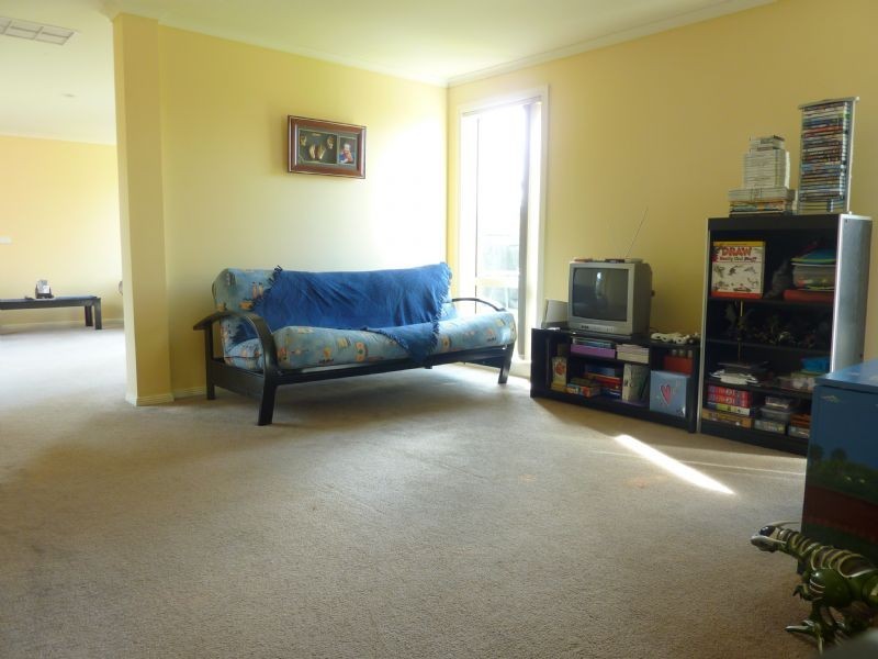 14 Banjo Blvd, Carrum Downs VIC 3201