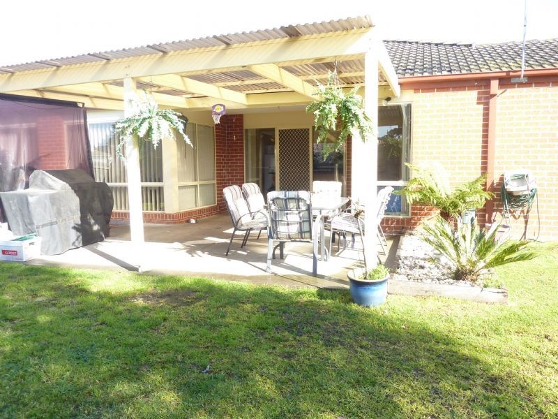 14 Banjo Blvd, Carrum Downs VIC 3201