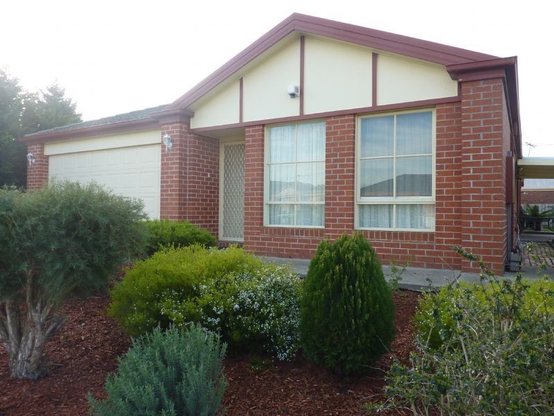 14 Banjo Blvd, Carrum Downs VIC 3201