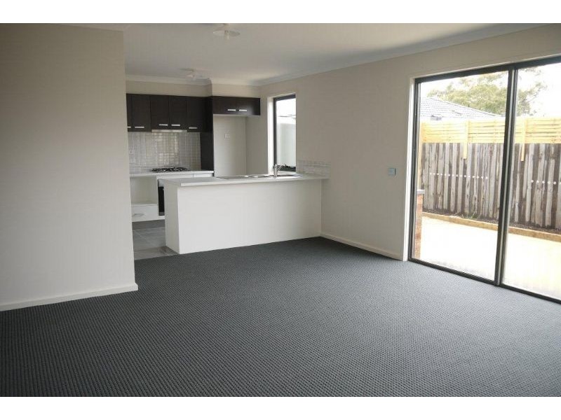 6/11 Brunnings Road, Carrum Downs VIC 3201