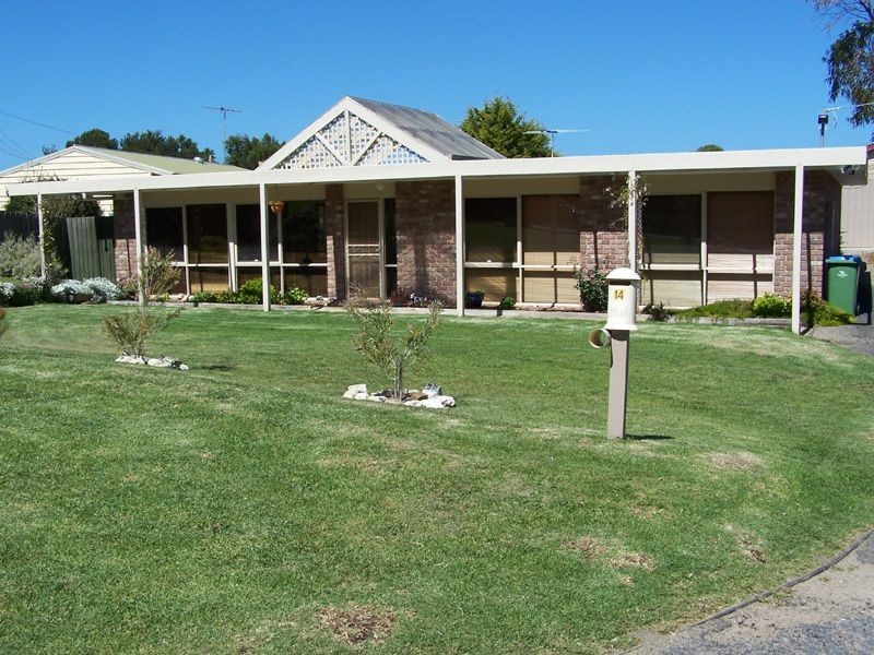 14 Titus Drive, St Andrews Beach VIC 3941