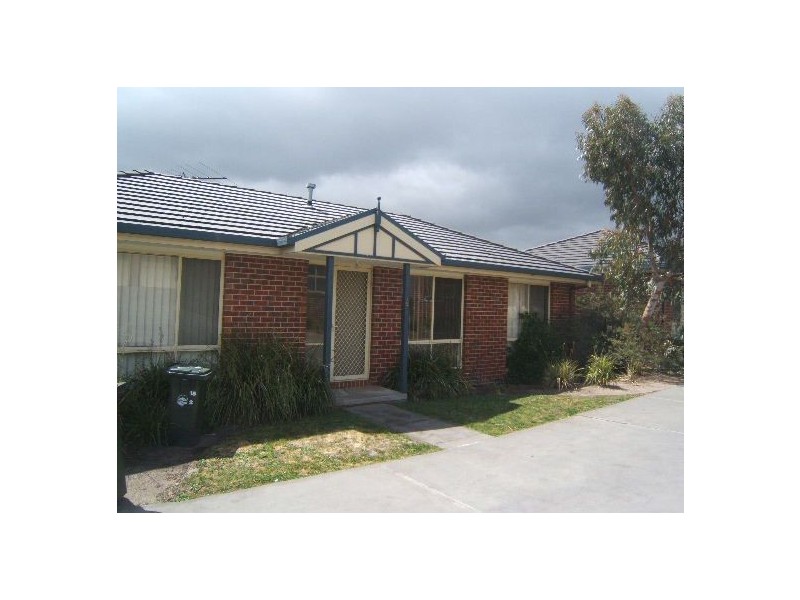 15/2 Allington Place, Langwarrin VIC 3910