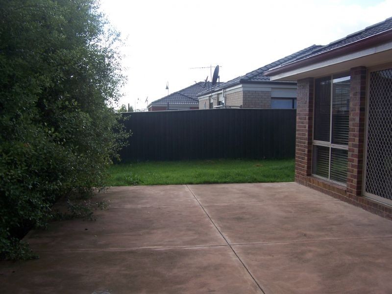 12 Jennings Court, Narre Warren South VIC 3805