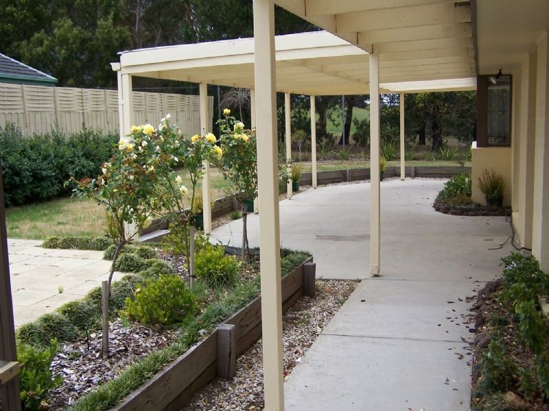 6 Cameron Court, Somerville VIC 3912