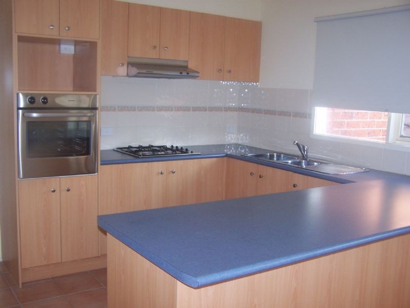 1/15 Raymond Street, Somerville VIC 3912