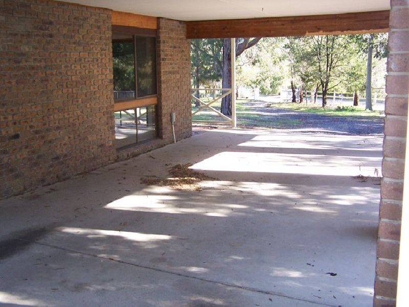 42  McLaurin Drive, Tyabb VIC 3913