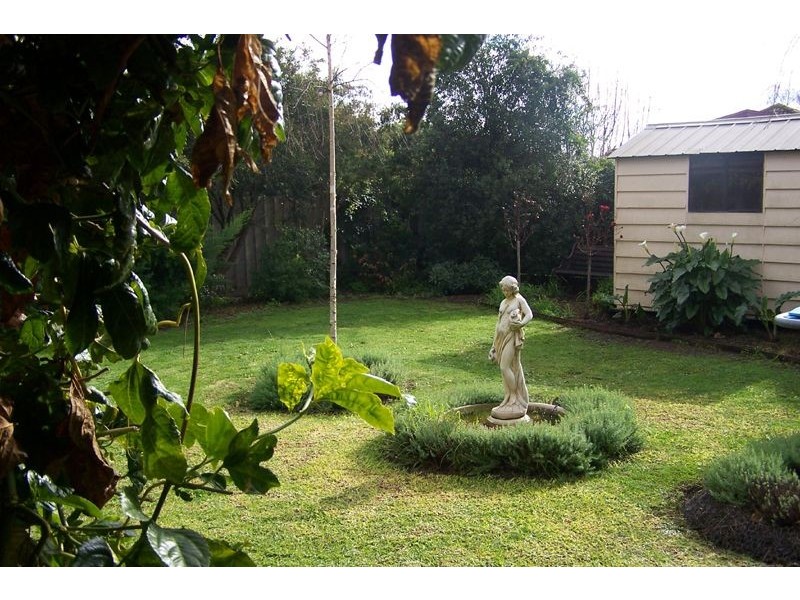 6 Tiga Court, Tyabb VIC 3913