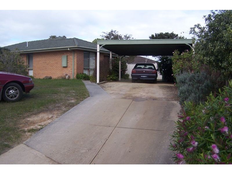 17  Madelaine Court, Somerville VIC 3912