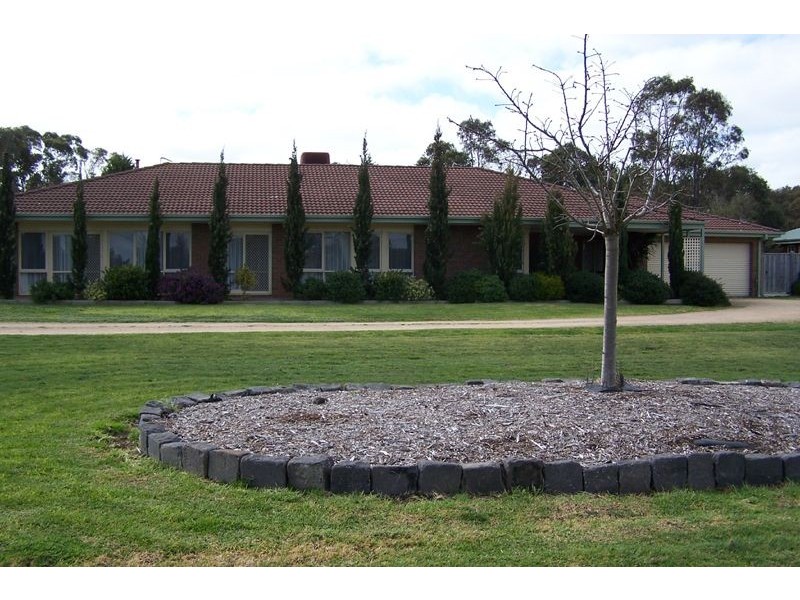 8 Stephens Place, Somerville VIC 3912