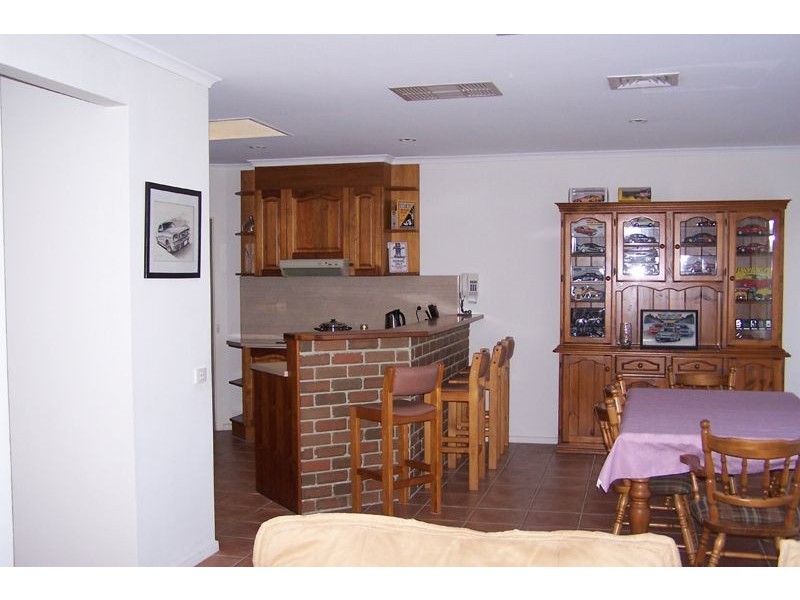 8 Stephens Place, Somerville VIC 3912