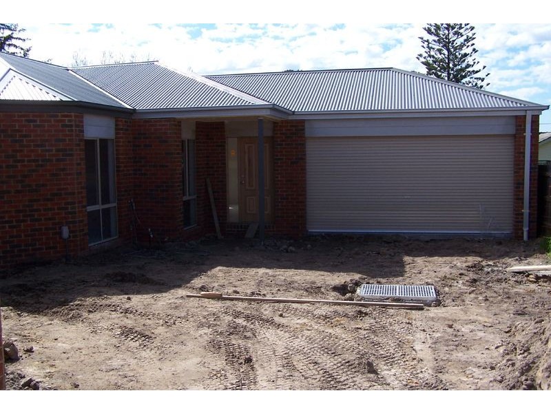 4/1 Foxwood Place, Somerville VIC 3912