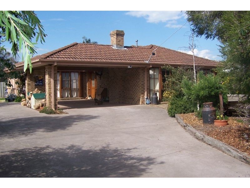 24 Forest Drive, Somerville VIC 3912