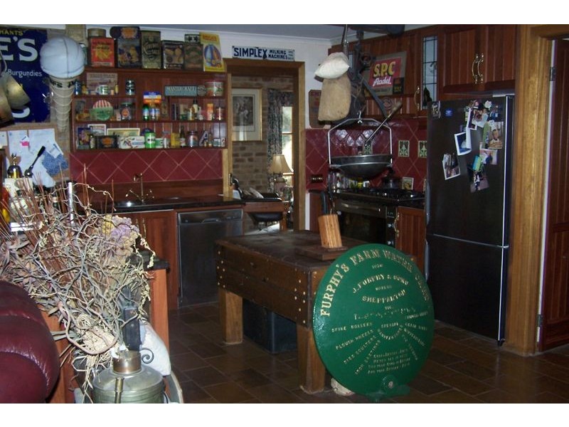 24 Forest Drive, Somerville VIC 3912