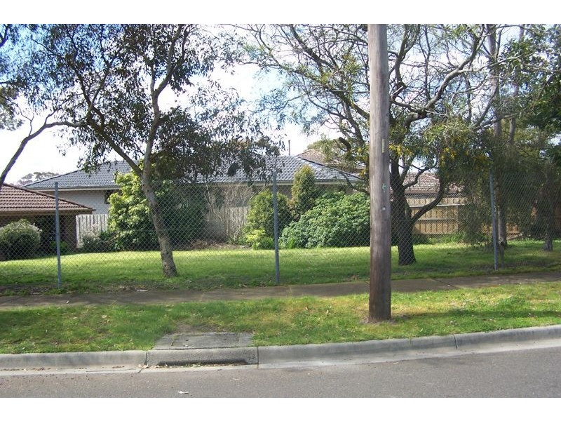 24 Forest Drive, Somerville VIC 3912