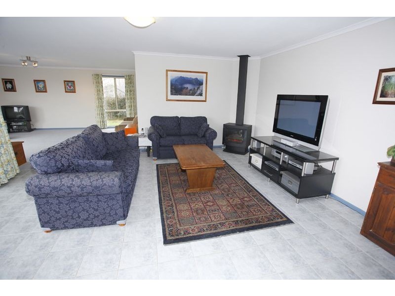 5 Arleon Court, Somerville VIC 3912
