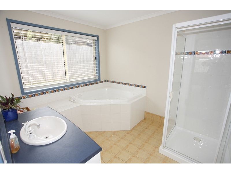 5 Arleon Court, Somerville VIC 3912