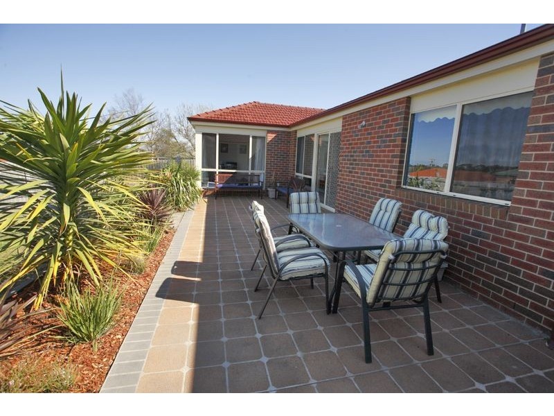 5 Arleon Court, Somerville VIC 3912