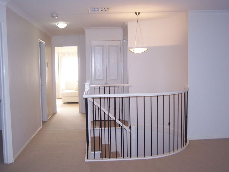 8 Petalnina Close, Somerville VIC 3912