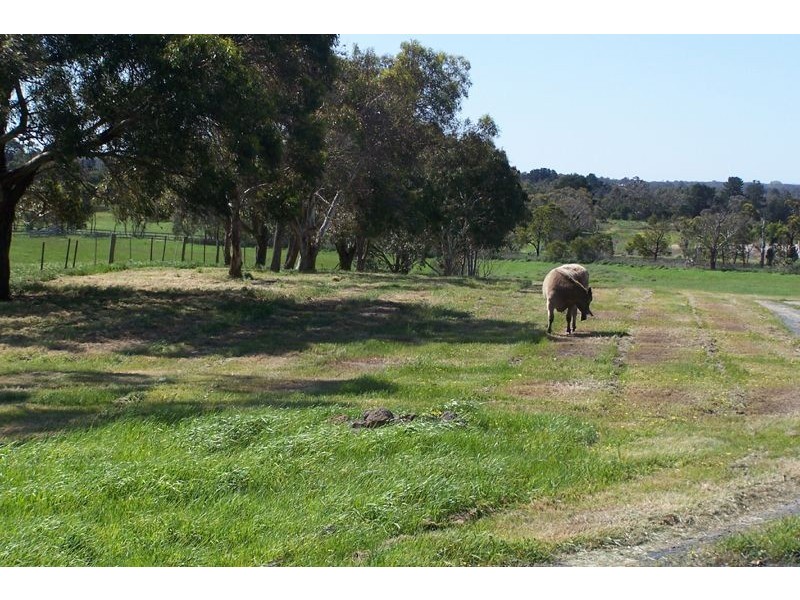 70 Mt Grandview Road, Pearcedale VIC 3912