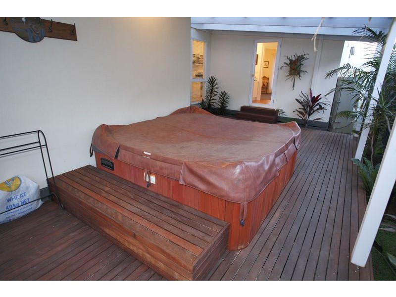 4 Stefan Court, Cranbourne VIC 3977