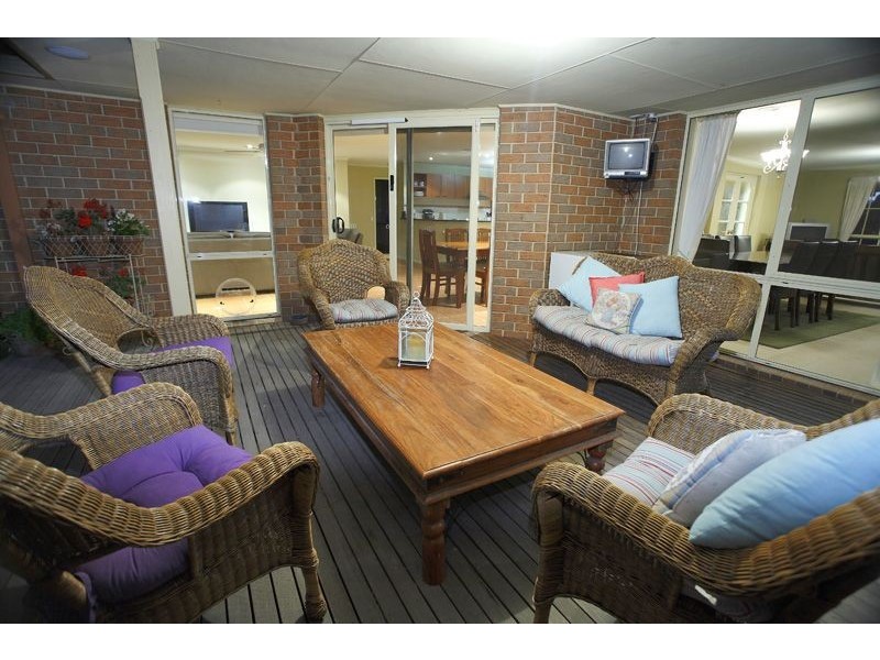 2 Stefan Court, Somerville VIC 3912