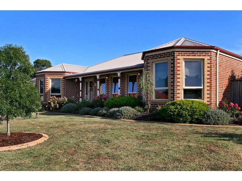 2 Eliza Place, Somerville VIC 3912