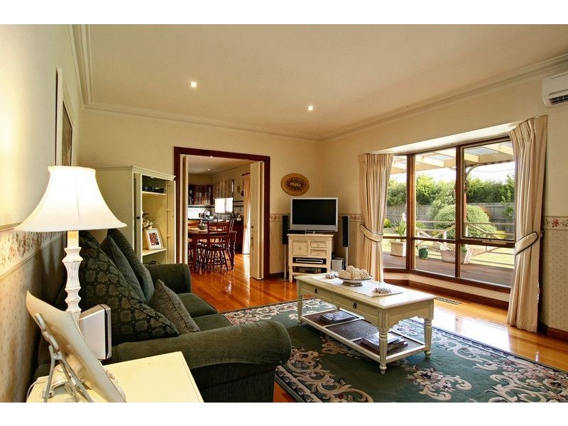 2 Eliza Place, Somerville VIC 3912