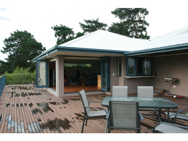 340 Middle Road, Pearcedale VIC 3912