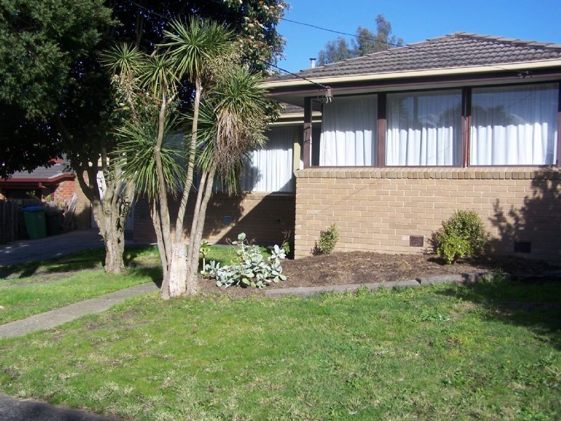 5 Sullivan Drive, Somerville VIC 3912