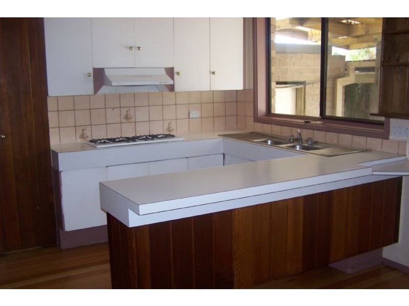 5 Sullivan Drive, Somerville VIC 3912