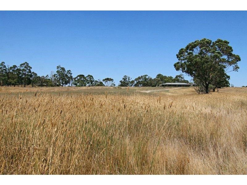 70 Mount Grandview Road, Pearcedale VIC 3912