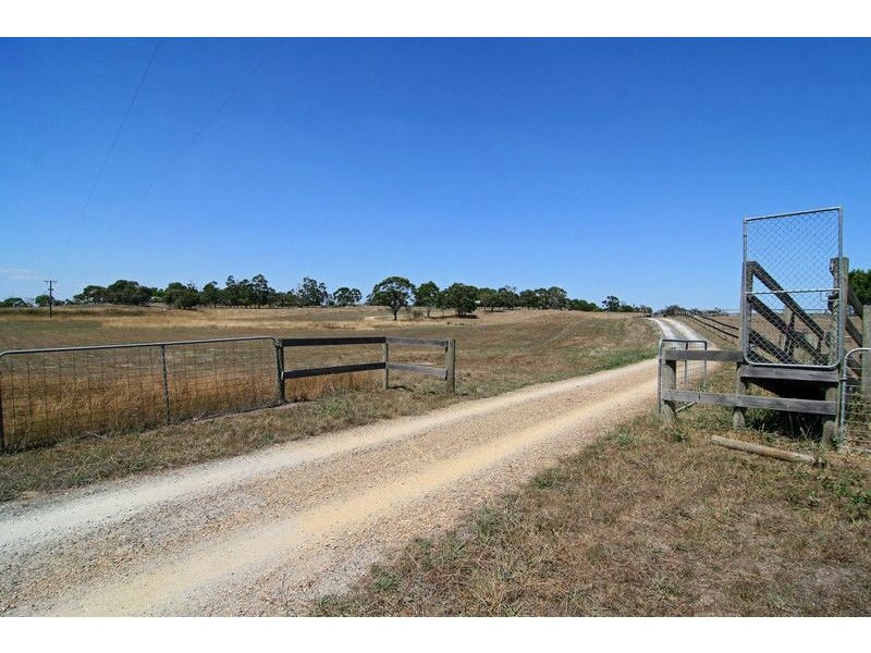 70 Mount Grandview Rd, Pearcedale VIC 3912