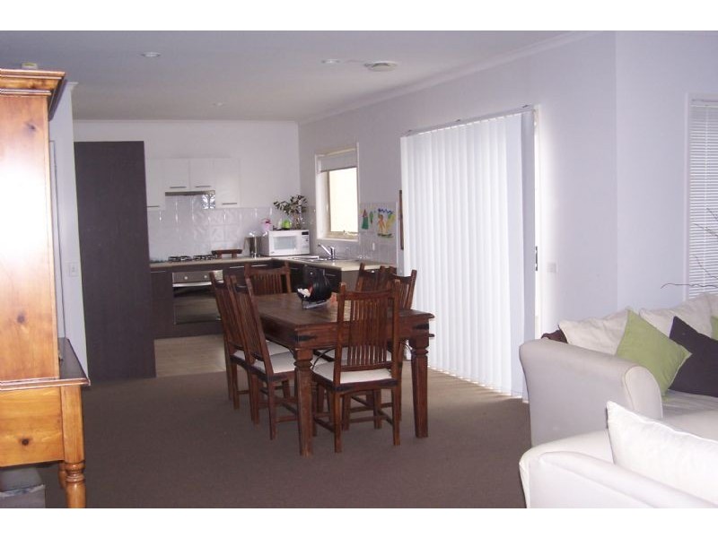 10/28-32 Ruby-Joy Drive, Somerville VIC 3912
