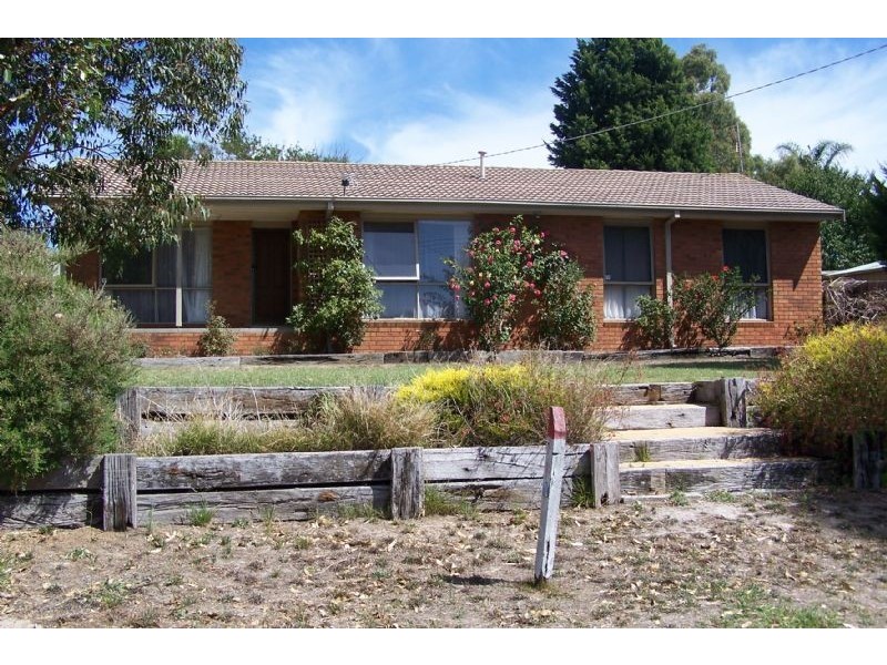 6 Surrey Court, Somerville VIC 3912