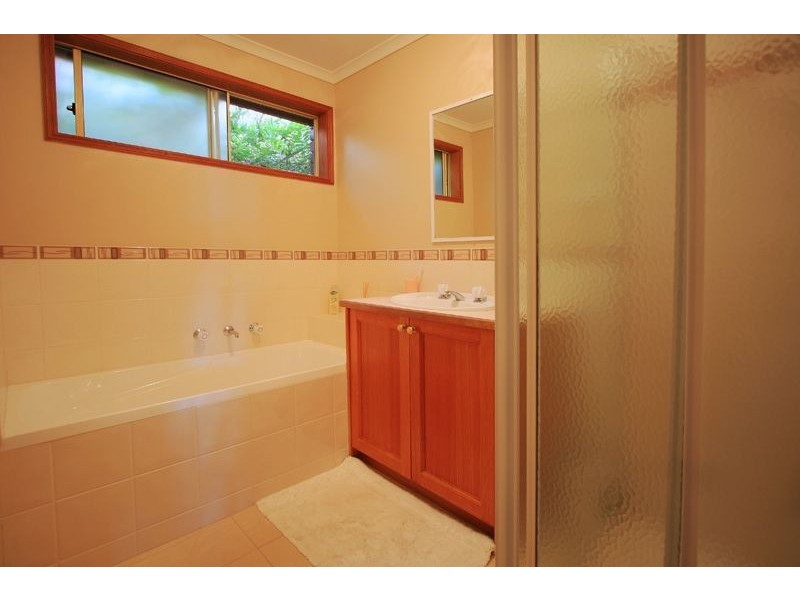 11 One Chain Road, Somerville VIC 3912