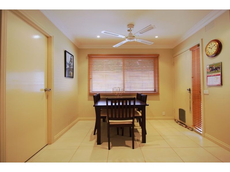 17 Kinlora Drive, Somerville VIC 3912